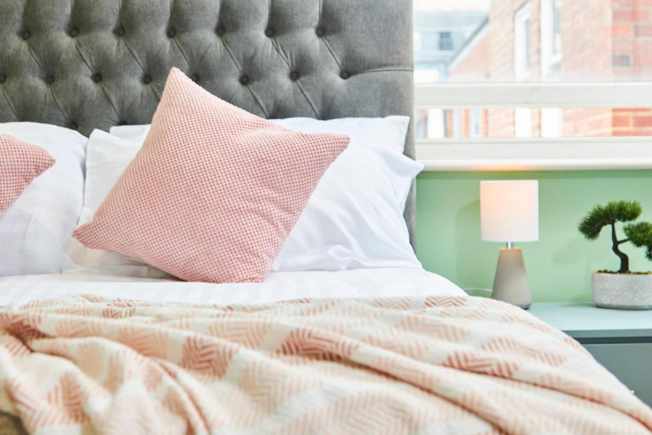 Apartamento Stunning City Centre 3 Bed, 3 Bath - Sleeps 8! Leeds  Exterior foto