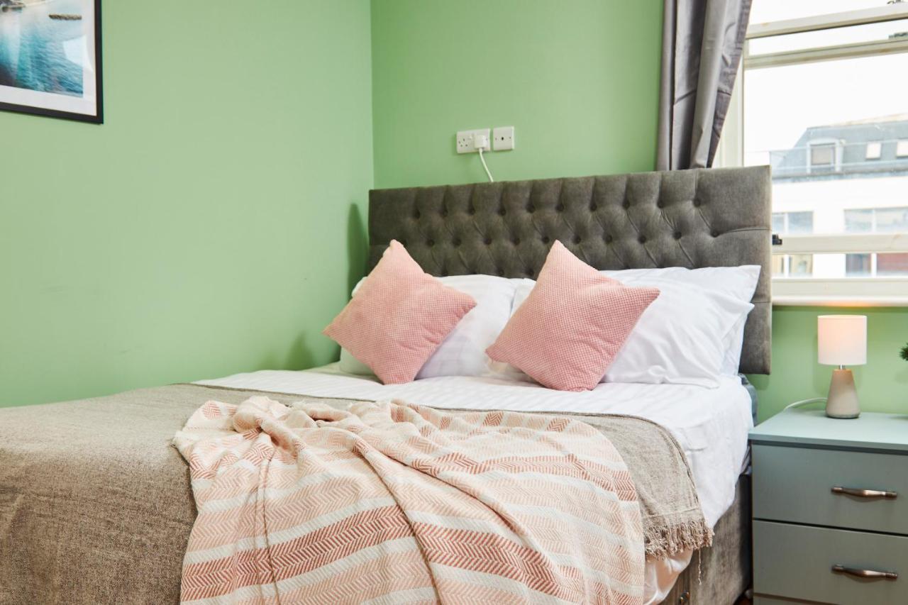 Apartamento Stunning City Centre 3 Bed, 3 Bath - Sleeps 8! Leeds  Exterior foto